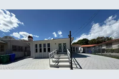 1030 SW 10th Ave, Miami, FL 33130 - Photo 1