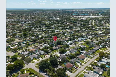 9371 Martinique Dr, Cutler Bay, FL 33189 - Photo 39