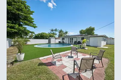 9371 Martinique Dr, Cutler Bay, FL 33189 - Photo 35