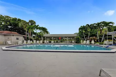 5103 NW 35th St #605, Lauderdale Lakes, FL 33319 - Photo 21