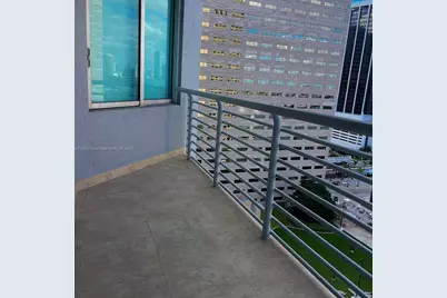 335 S Biscayne Blvd #2200, Miami, FL 33131 - Photo 25