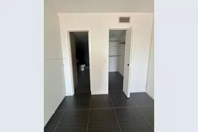 13499 Biscayne Blvd #1012, North Miami, FL 33181 - Photo 17