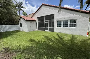 159 Cameron Ct, Weston, FL 33326 - Photo 9