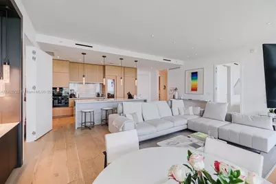 8701 Collins Ave #904, Miami Beach, FL 33154 - Photo 21