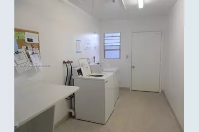 2042 Newcastle C #2042, Boca Raton, FL 33434 - Photo 13