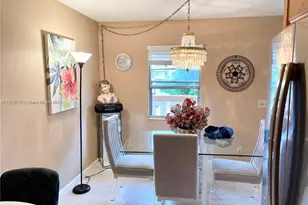 2042 Newcastle C, Boca Raton, FL 33434 - Photo 3