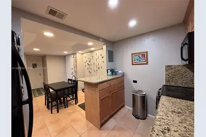 3650 Inverrary Dr #3Y-G, Lauderhill, FL 33319 - Photo 9