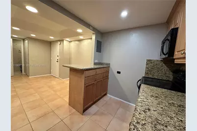 3650 Inverrary Dr #3Y-G, Lauderhill, FL 33319 - Photo 9