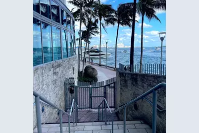 335 S Biscayne Blvd #2200, Miami, FL 33131 - Photo 21