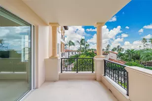 19236 Fisher Island Dr, Miami Beach, FL 33109 - Photo 25