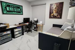 8363 NW 41st St, Doral, FL 33166 - Photo 15