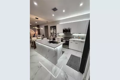 8363 NW 41st St #A-105, Doral, FL 33166 - Photo 3