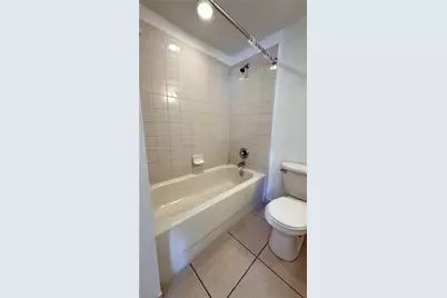 2000 Freeport Ln #4107, Riviera Beach, FL 33404 - Photo 15