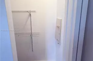 2000 Freeport Ln, Riviera Beach, FL 33404 - Photo 13