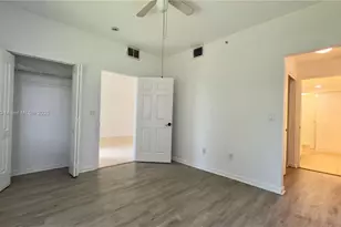 2000 Freeport Ln, Riviera Beach, FL 33404 - Photo 7
