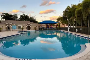 19316 NE 8th Ct, Miami, FL 33179 - Photo 25