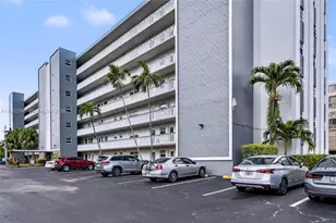 420 NE 12th Ave, Hallandale Beach, FL 33009 - Photo 33