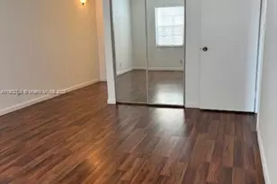 9235 SW 8th St, Boca Raton, FL 33428 - Photo 15