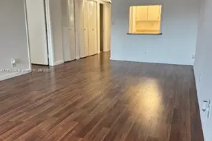 9235 SW 8th St, Boca Raton, FL 33428 - Photo 5