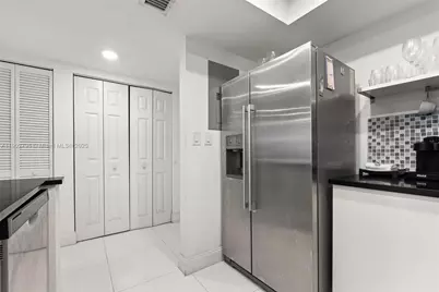 3581 SW 117th Ave #5-207, Miami, FL 33175 - Photo 5