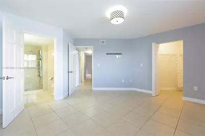 10257 NW 9th St Cir #106-10, Miami, FL 33172 - Photo 1
