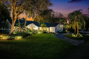 7620 SW 170th St, Palmetto Bay, FL 33157 - Photo 1