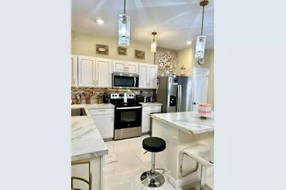 1130 SW 6th Ct #1130, Florida City, FL 33034 - Photo 3