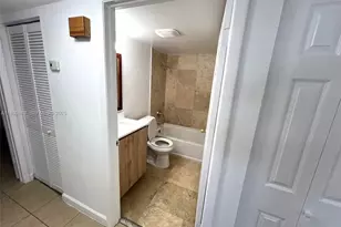 15550 SW 80th St, Miami, FL 33193 - Photo 11