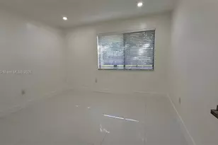 17010 SW 93rd Ave, Palmetto Bay, FL 33157 - Photo 11