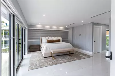 5601 N Ocean Dr, Hollywood, FL 33019 - Photo 45