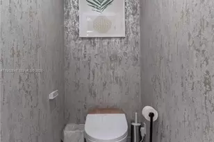 5601 N Ocean Dr, Hollywood, FL 33019 - Photo 53