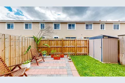 1040 SE 24th Ave, Homestead, FL 33035 - Photo 33