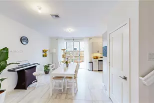 1040 SE 24th Ave, Homestead, FL 33035 - Photo 7