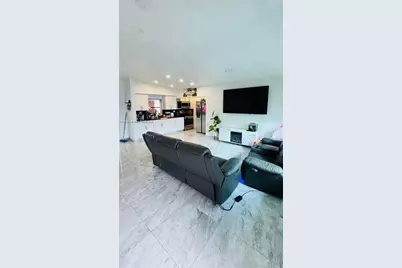 26980 SW 143rd Pl, Homestead, FL 33032 - Photo 3