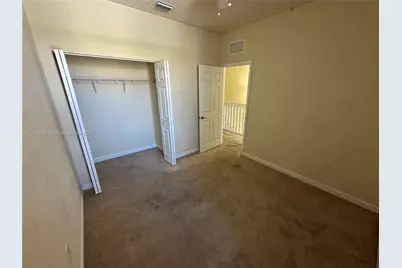 8938 W 35th Way #8938, Hialeah, FL 33018 - Photo 7