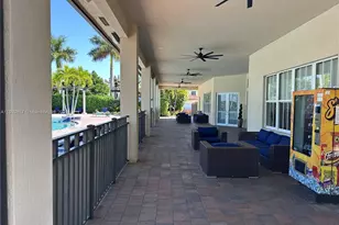 8938 W 35th Way, Hialeah, FL 33018 - Photo 21