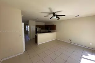 8938 W 35th Way, Hialeah, FL 33018 - Photo 3