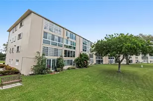 4025 Farnham O, Deerfield Beach, FL 33442 - Photo 15