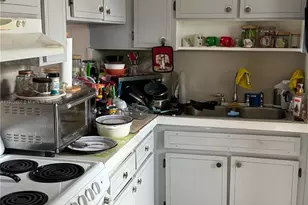 18555 NE 14th Ave, Miami, FL 33179 - Photo 3