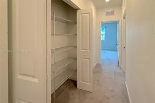 1060 SE 26th Ter, Homestead, FL 33035 - Photo 17