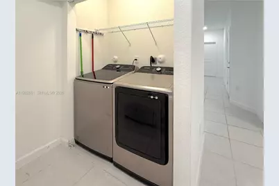 1060 SE 26th Ter #0, Homestead, FL 33035 - Photo 9