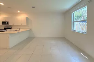 1060 SE 26th Ter, Homestead, FL 33035 - Photo 7