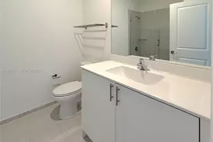 1060 SE 26th Ter, Homestead, FL 33035 - Photo 19