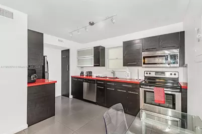 201 NE 178th Dr #212, Sunny Isles Beach, FL 33160 - Photo 3