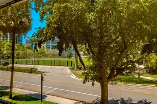 201 NE 178th Dr, Sunny Isles Beach, FL 33160 - Photo 15