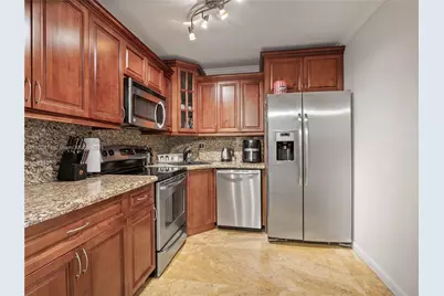 600 Three Islands Blvd #1814, Hallandale Beach, FL 33009 - Photo 3