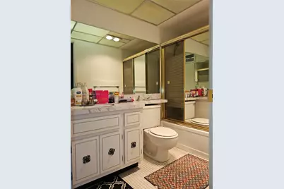 5121 W Oakland Park Blvd #211, Lauderdale Lakes, FL 33313 - Photo 15