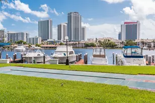 600 Three Islands Boulevard, Hallandale Beach, FL 33009 - Photo 31