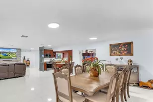 16891 SW 277th St, Homestead, FL 33031 - Photo 11