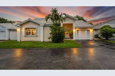 6410 SW 112th Pl, Miami, FL 33173 - Photo 1